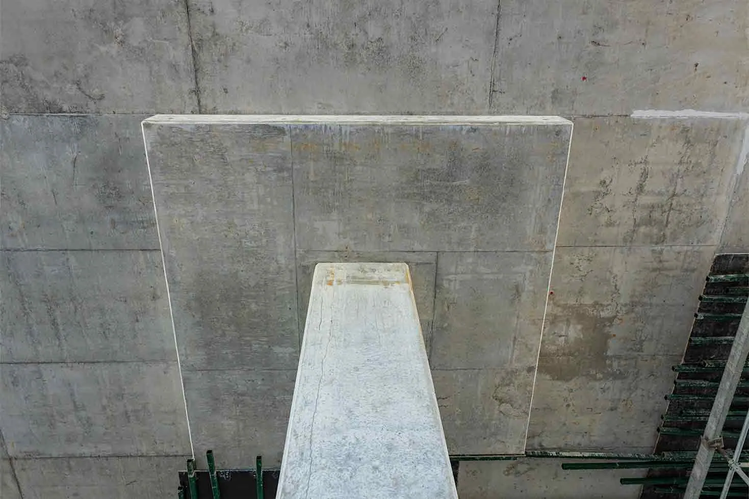 concrete-stairs-and-columns-sydney-1